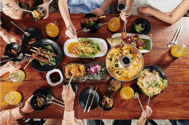 brunch flyer design trends