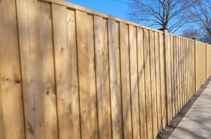 industrial fencing installation Dourou-Dummer ON