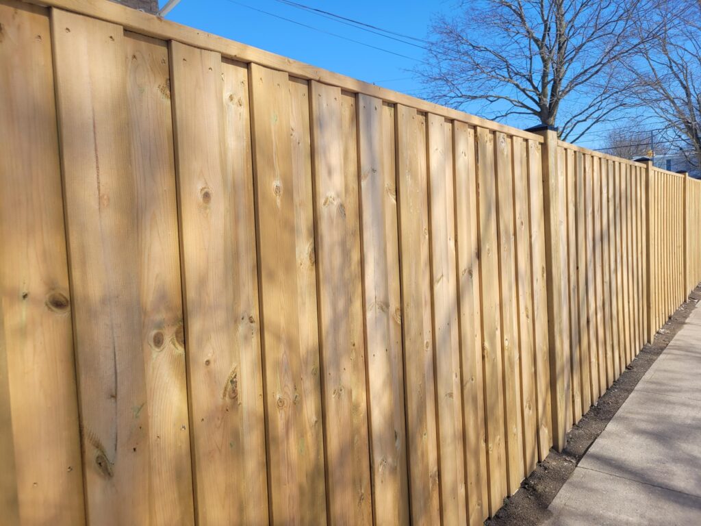 industrial fencing installation Dourou-Dummer ON