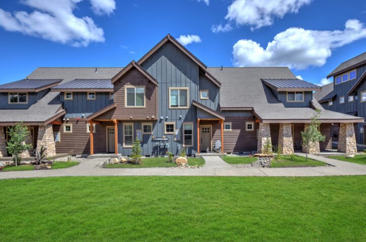 luxury custom home contractor Austin TX